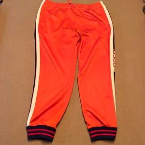 Gucci Size XXXL
Men's Orange Technical Jersey Pants